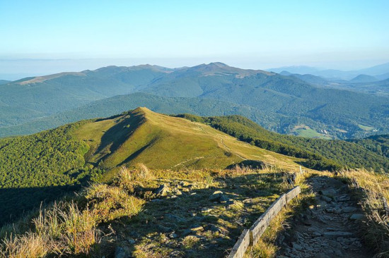 Widok z Połoniny Caryńskiej